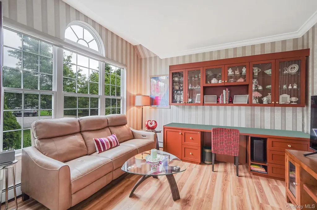 6 Nick Court Yaphank NY 11980