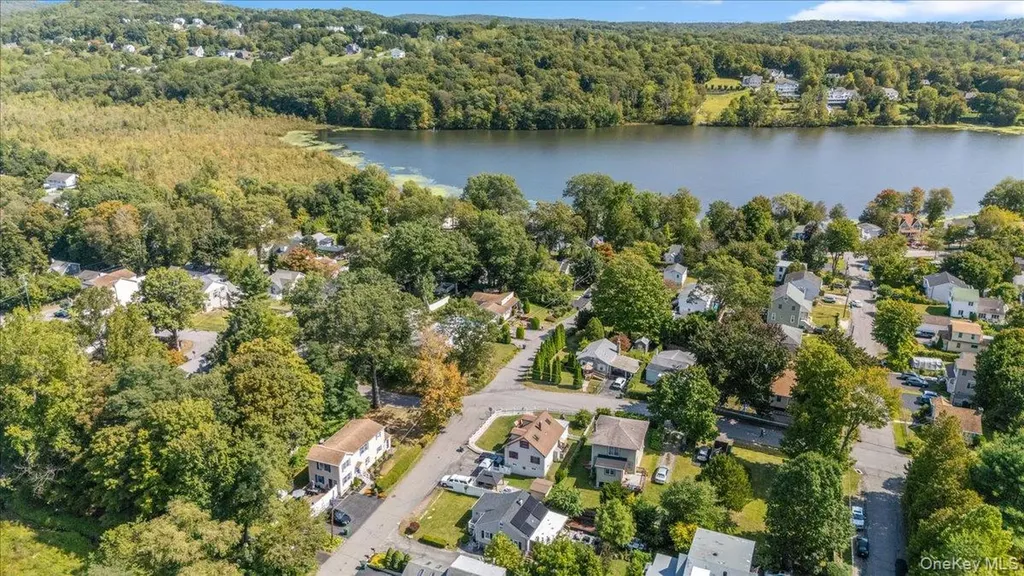 312 Brook Road Mahopac NY 10541