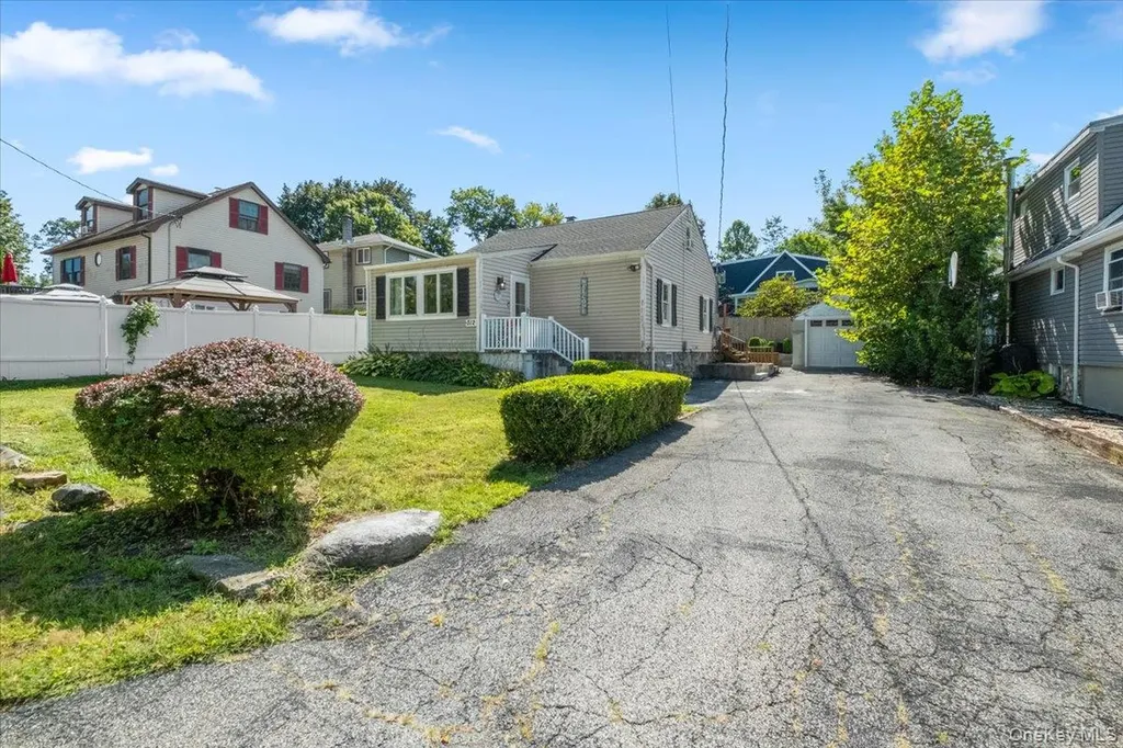 312 Brook Road Mahopac NY 10541