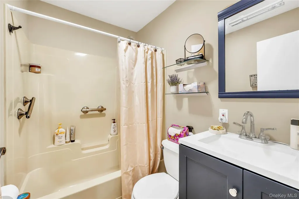 44 Lexington Avenue Patchogue NY 11772