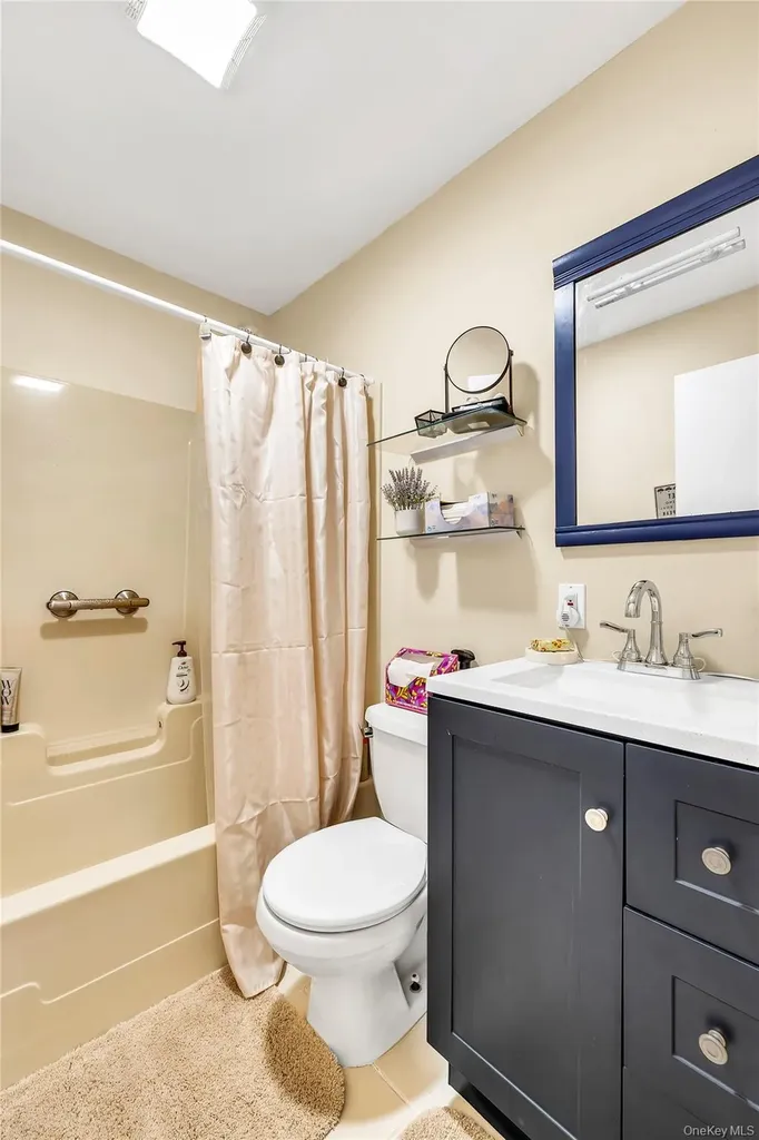 44 Lexington Avenue Patchogue NY 11772