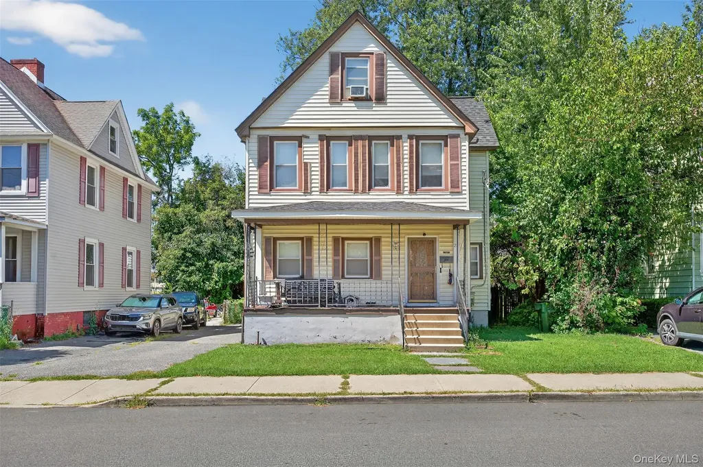 21 Willow Street Beacon NY 12508