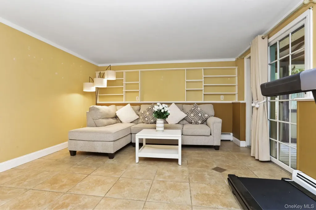 12 Juniper Lane Monroe NY 10950
