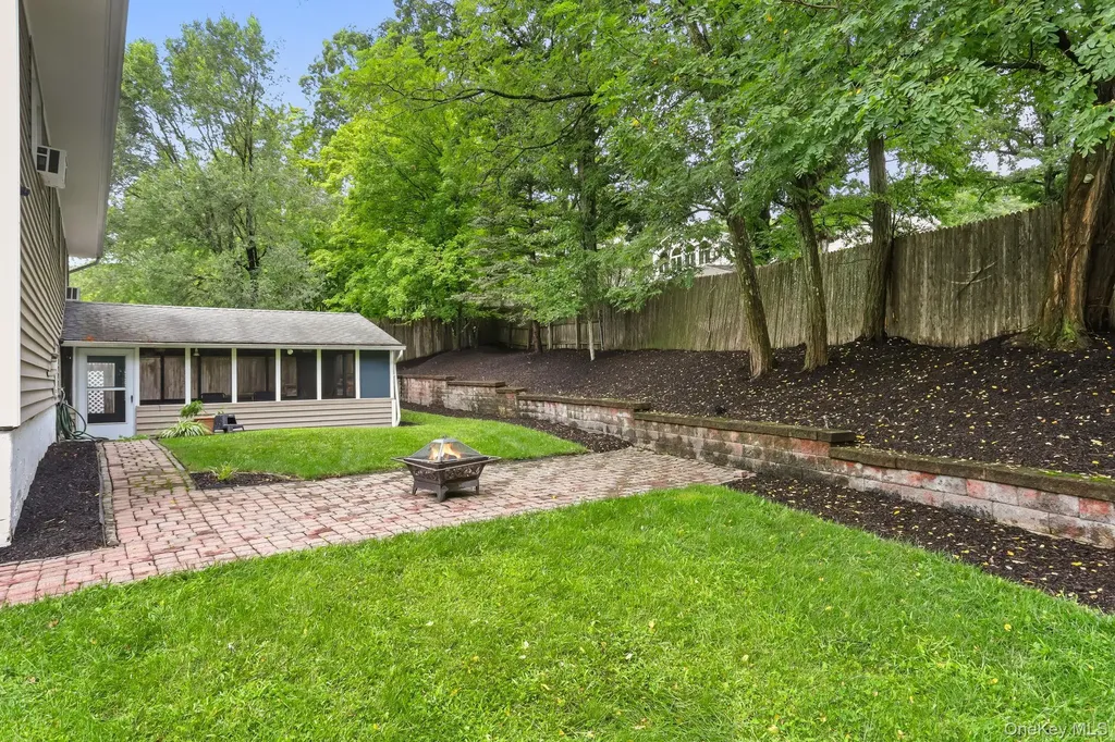 12 Juniper Lane Monroe NY 10950