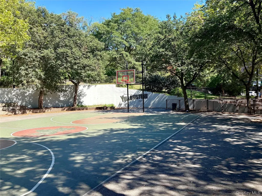 102-55 67th Road Forest Hills NY 11375