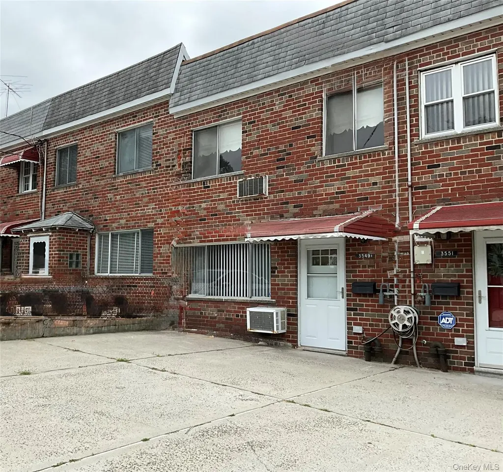 3549 Ropes Avenue Bronx NY 10475