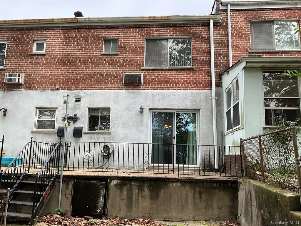 3549 Ropes Avenue Bronx NY 10475