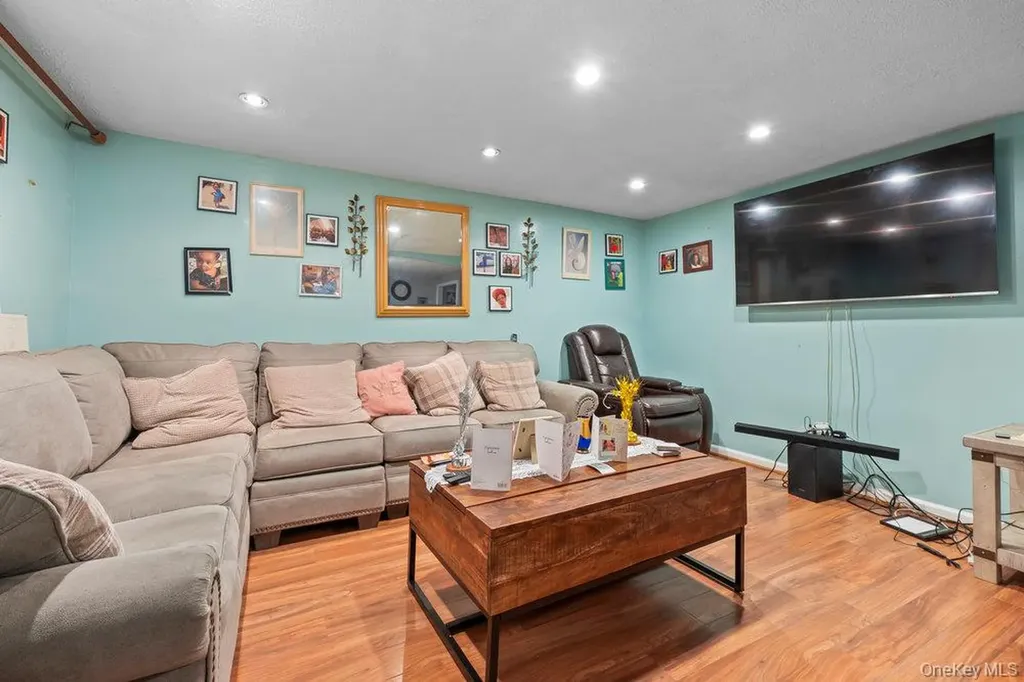 10779 Watson Place Jamaica NY 11433