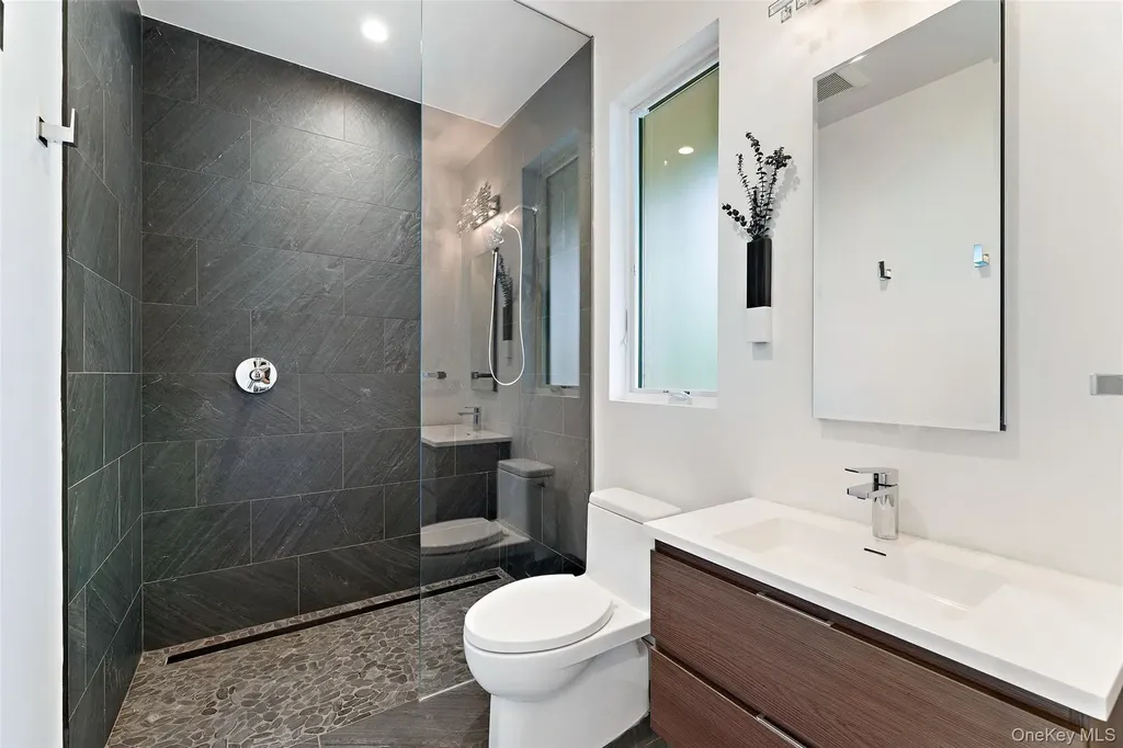 11 Castle Street Bronxville NY 10708