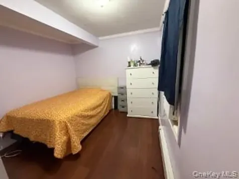 184 Caleb's Path Brentwood NY 11717