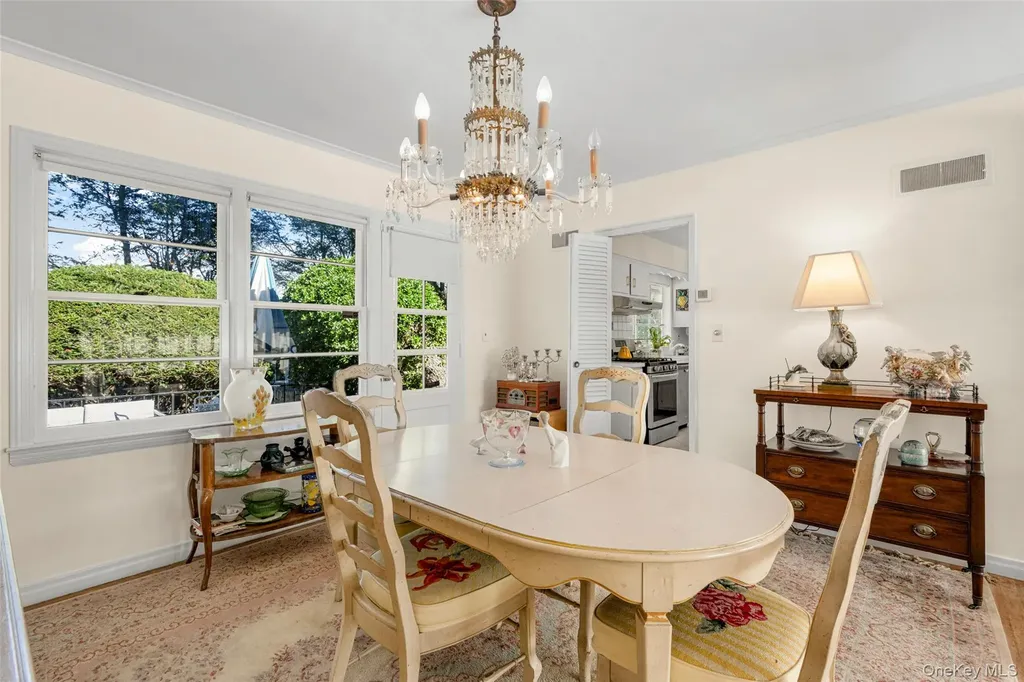 28 Durham Road White Plains NY 10605
