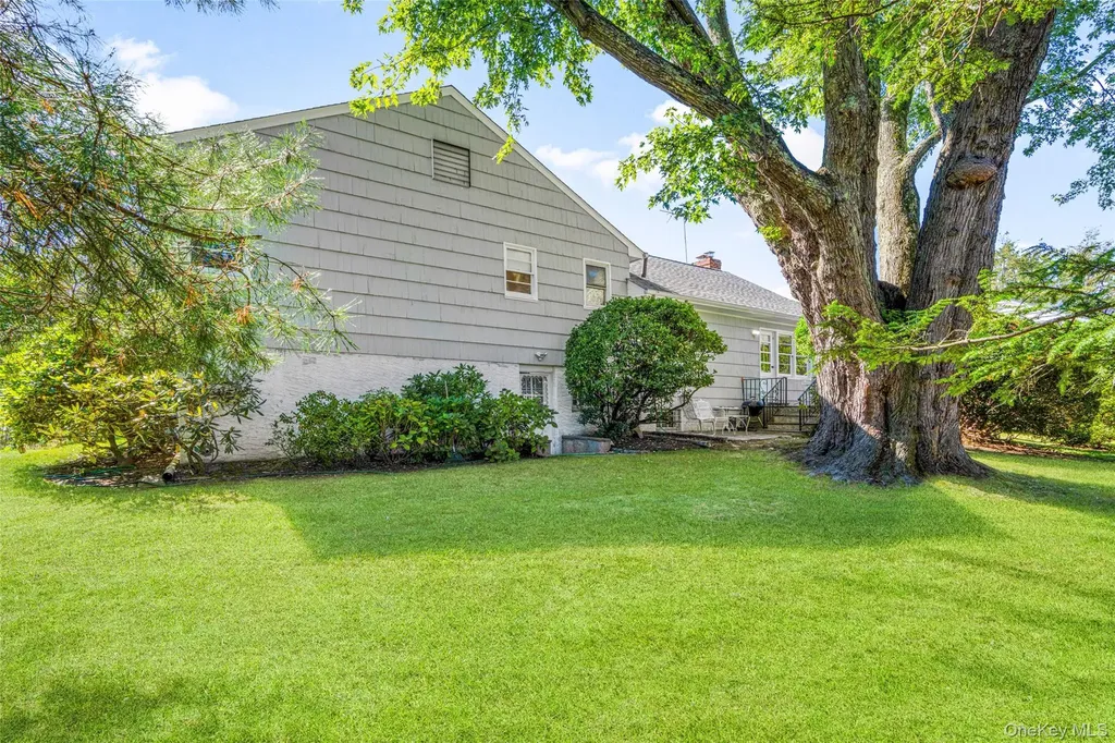 28 Durham Road White Plains NY 10605