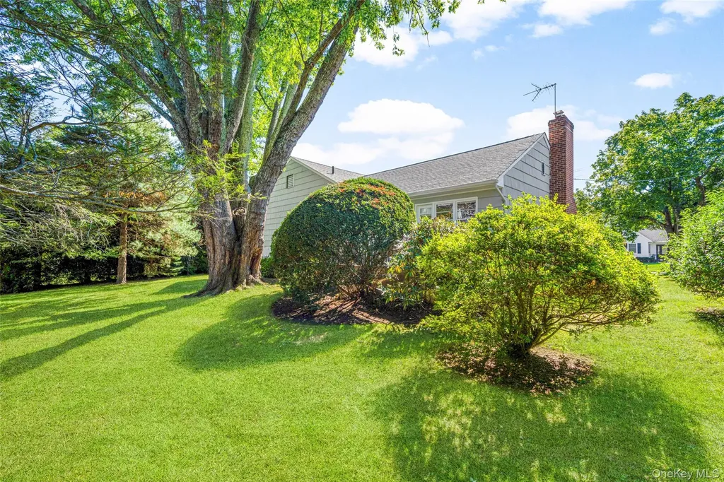 28 Durham Road White Plains NY 10605