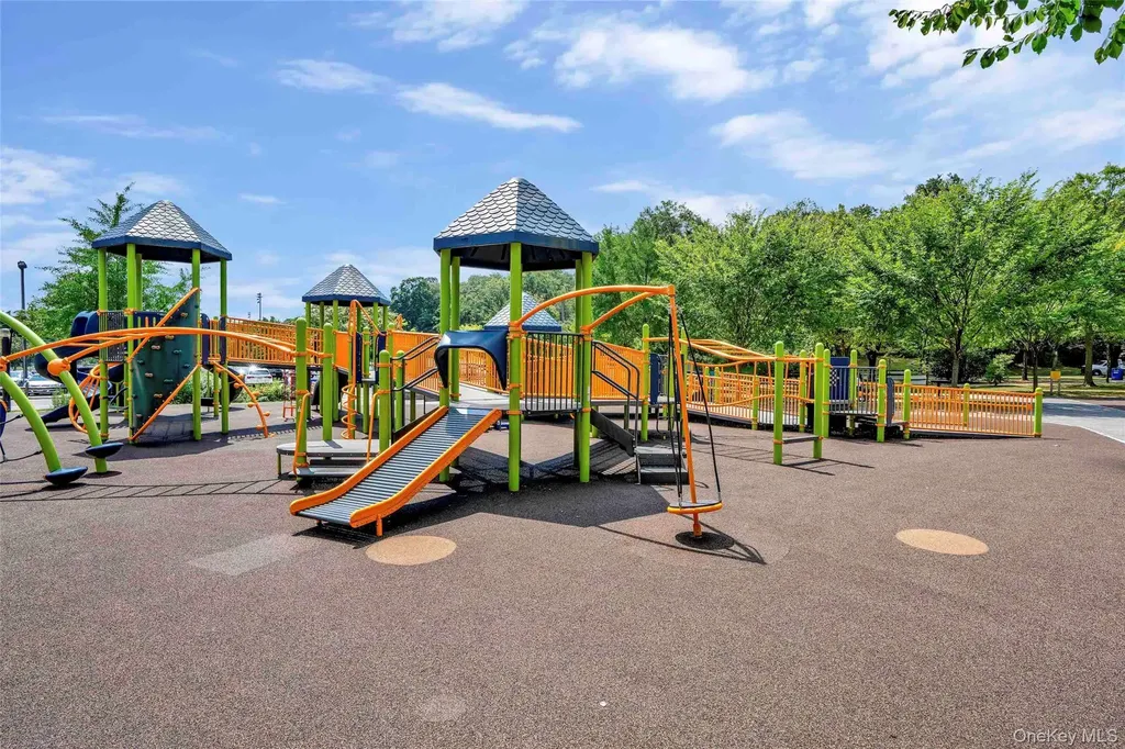 28 Durham Road White Plains NY 10605