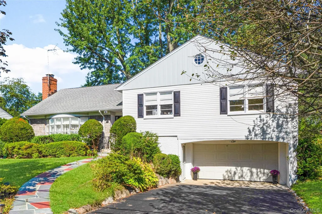 28 Durham Road White Plains NY 10605