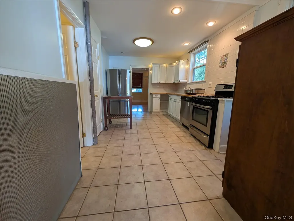 56 Demarest Avenue West Nyack NY 10994