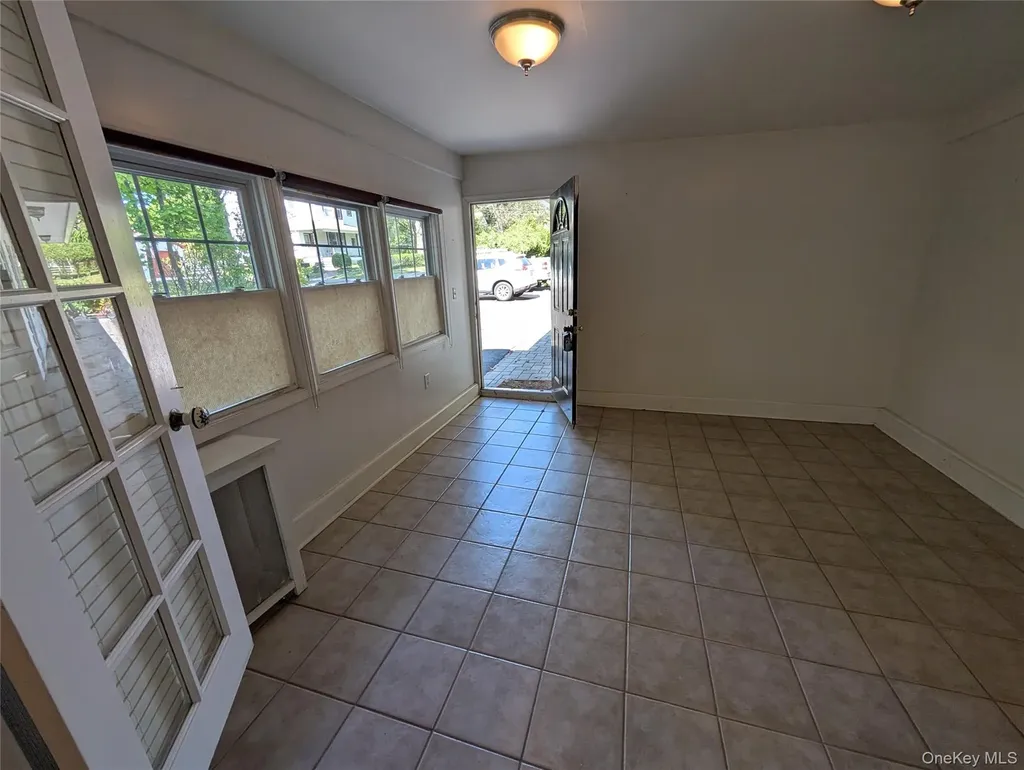 56 Demarest Avenue West Nyack NY 10994