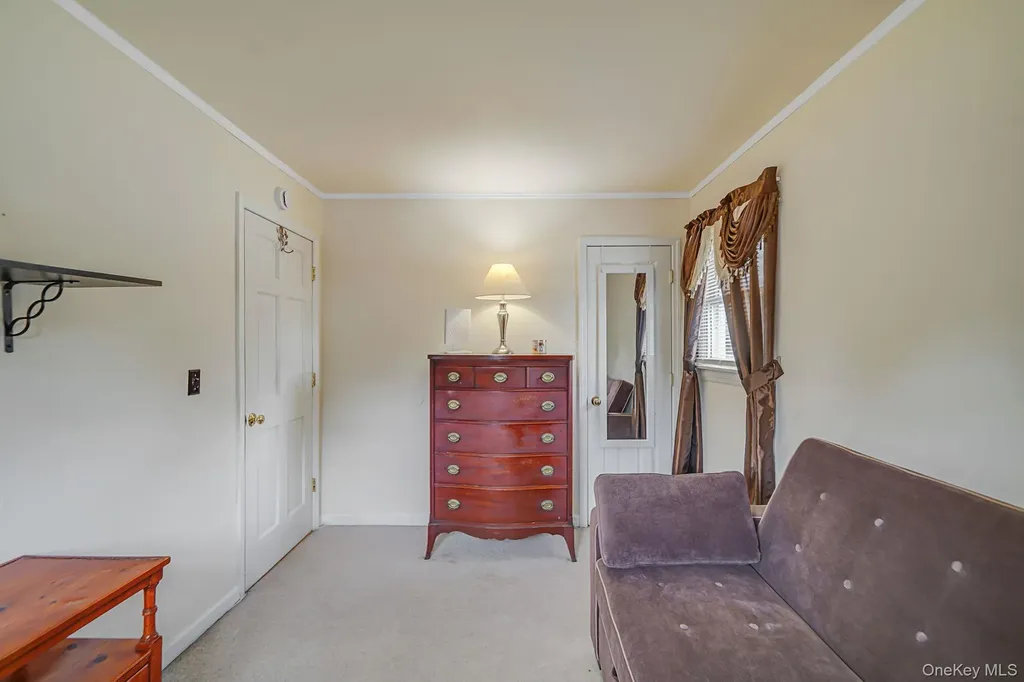 41 Wiltshire Drive Commack NY 11725