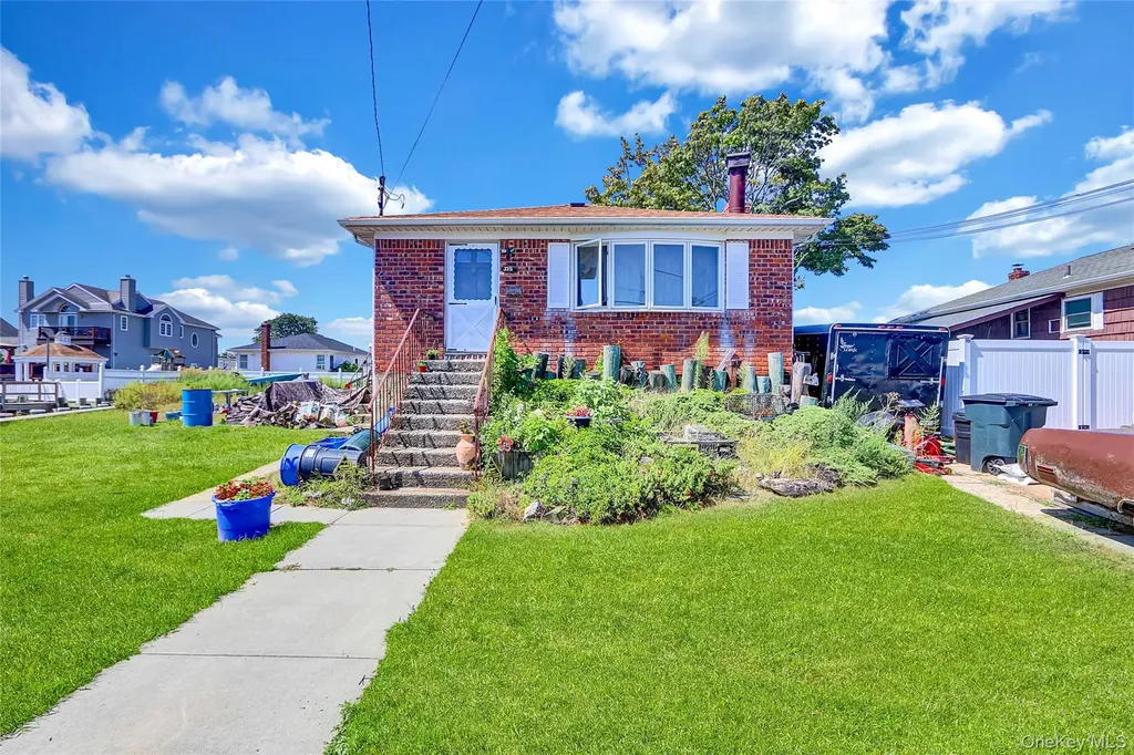 3354 Murdock Avenue Oceanside NY 11572