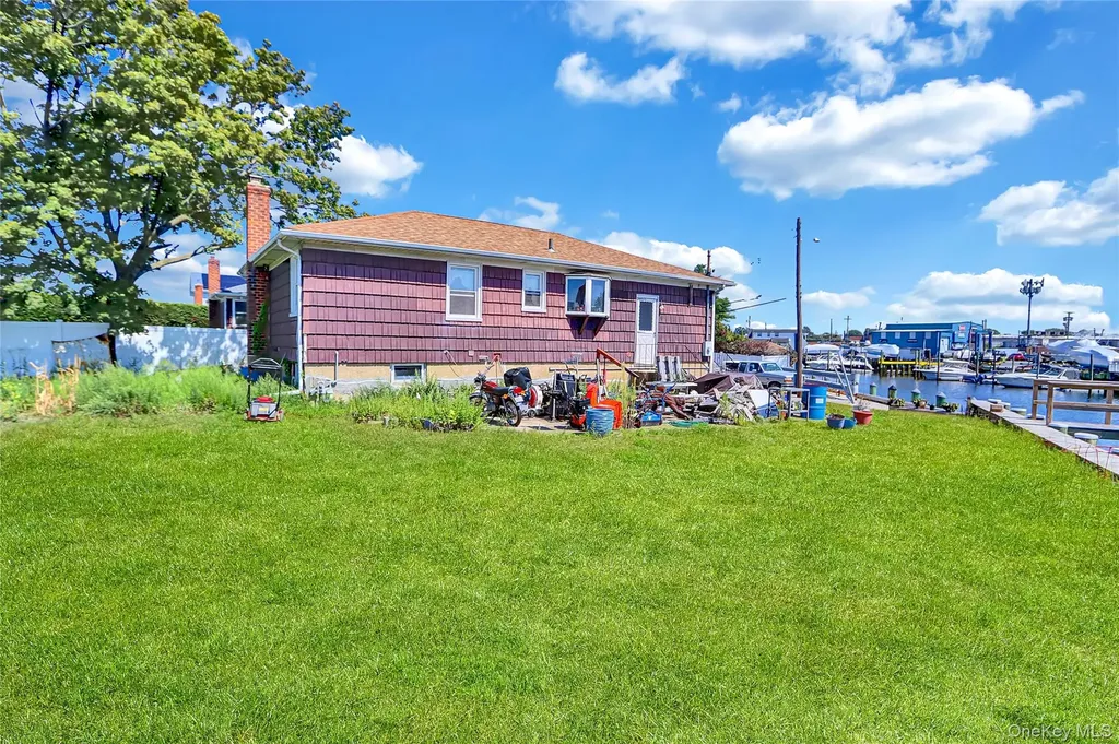 3354 Murdock Avenue Oceanside NY 11572