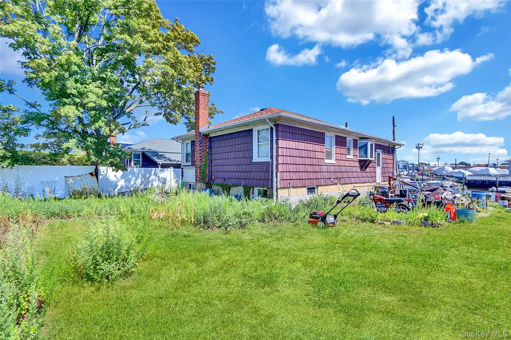 3354 Murdock Avenue Oceanside NY 11572