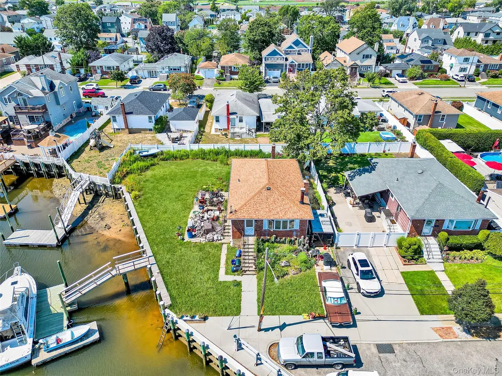 3354 Murdock Avenue Oceanside NY 11572