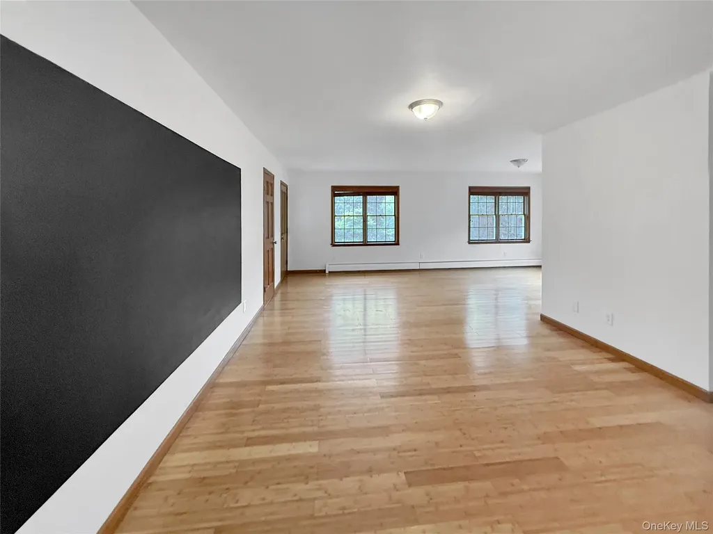 325 Jackson Avenue New Windsor NY 12553