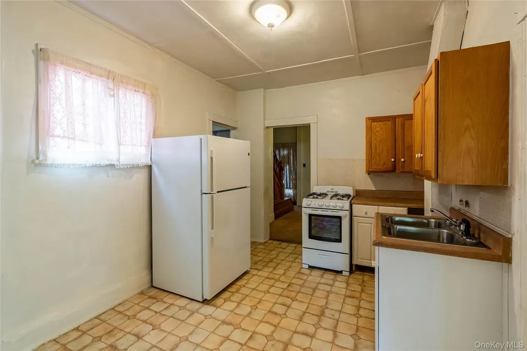 20 Benton Avenue Middletown NY 10940