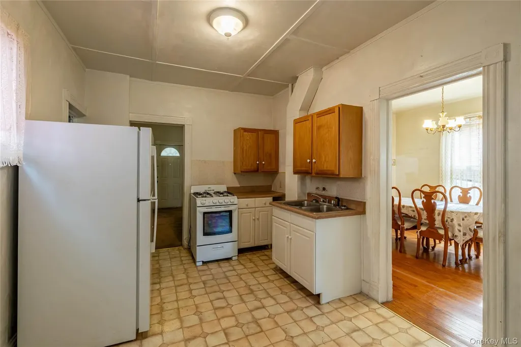 20 Benton Avenue Middletown NY 10940