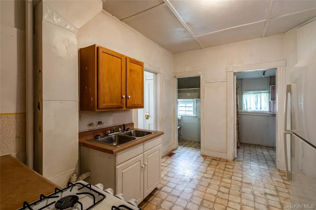 20 Benton Avenue Middletown NY 10940