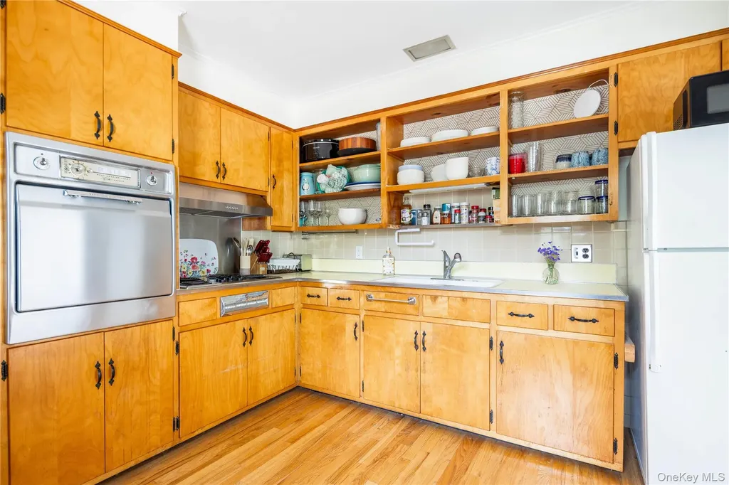145 Founders Path Southold NY 11971