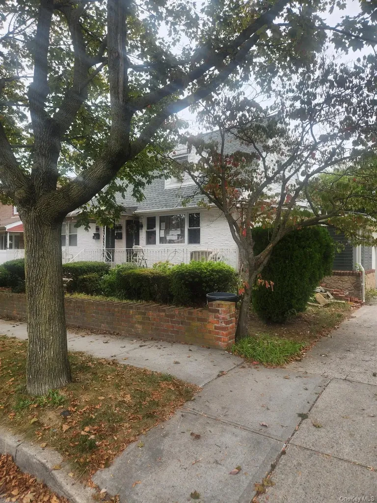 150 23 117 Wakefield NY 11420