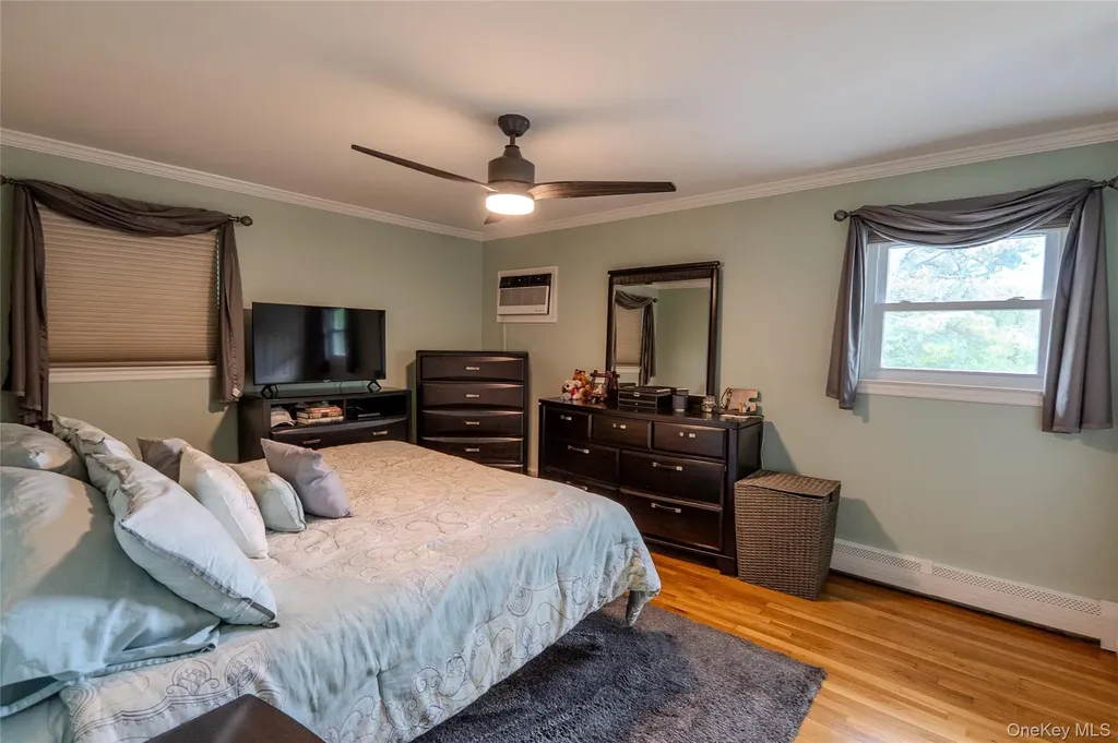 45 Harvard Lane Commack NY 11725