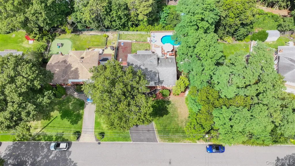 45 Harvard Lane Commack NY 11725