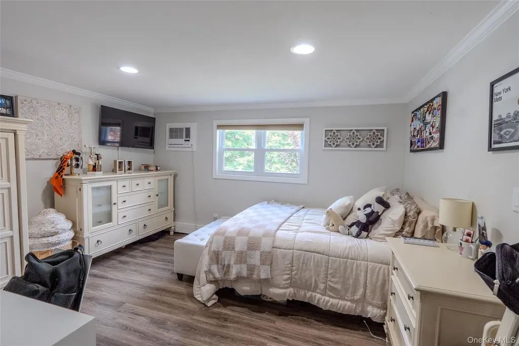 45 Harvard Lane Commack NY 11725