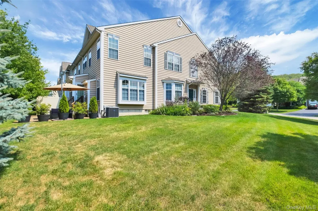 1019 Dutcher Drive Fishkill NY 12524