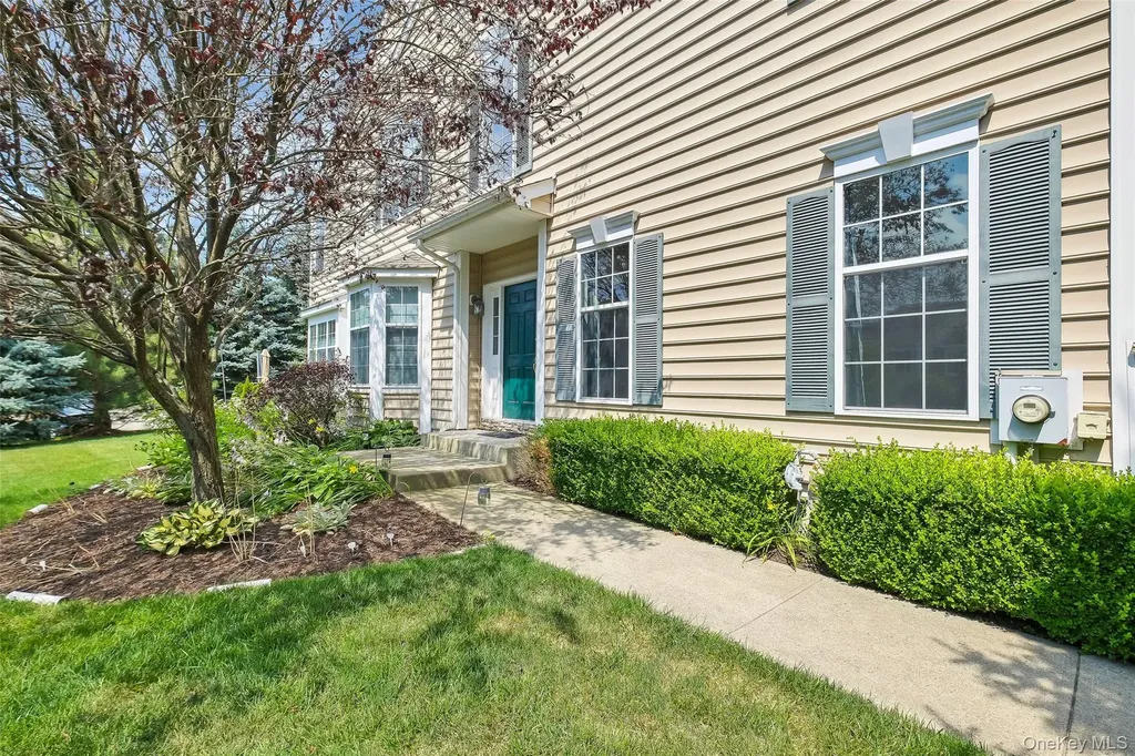 1019 Dutcher Drive Fishkill NY 12524
