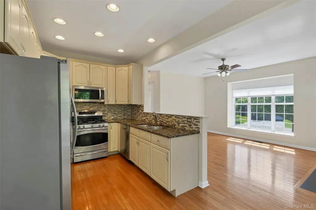 1019 Dutcher Drive Fishkill NY 12524