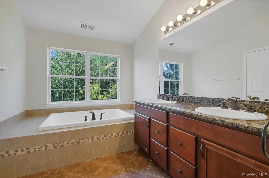 1019 Dutcher Drive Fishkill NY 12524