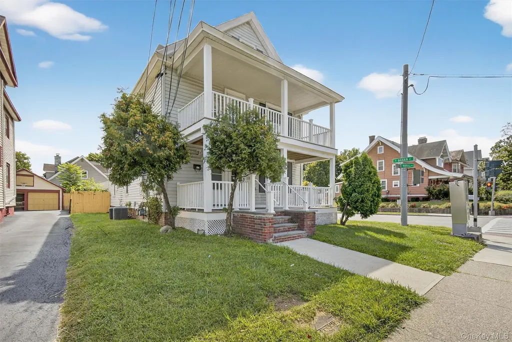 31 Worrall Avenue Poughkeepsie NY 12603