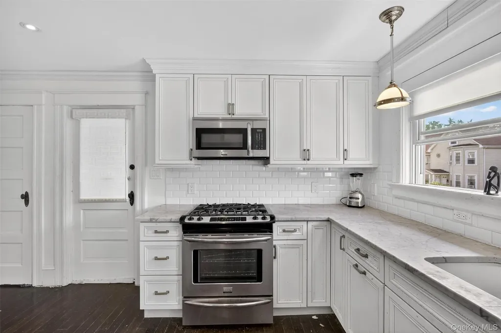 31 Worrall Avenue Poughkeepsie NY 12603