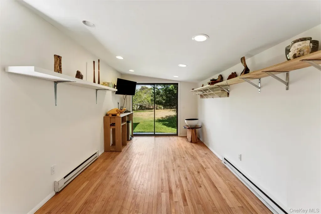 29 Stillwaters Lane Westhampton Beach NY 11978