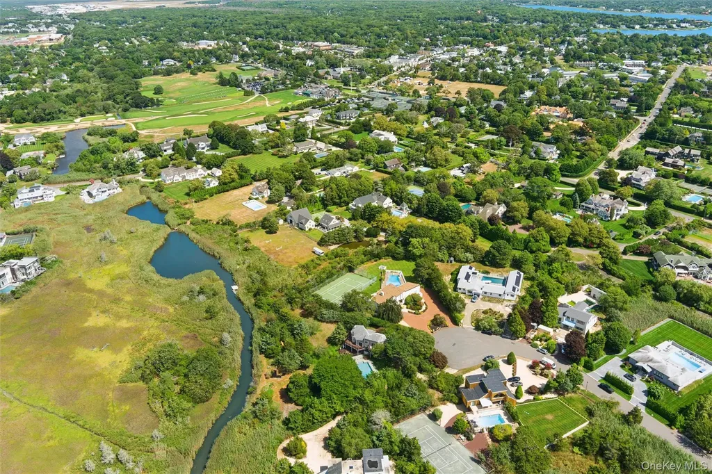 29 Stillwaters Lane Westhampton Beach NY 11978