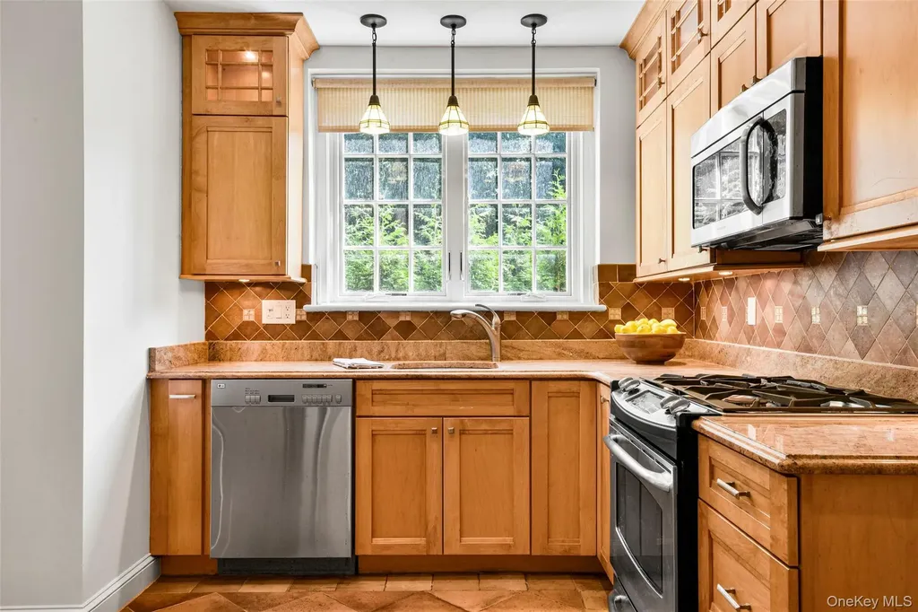 1 Rivermere Bronxville NY 10708