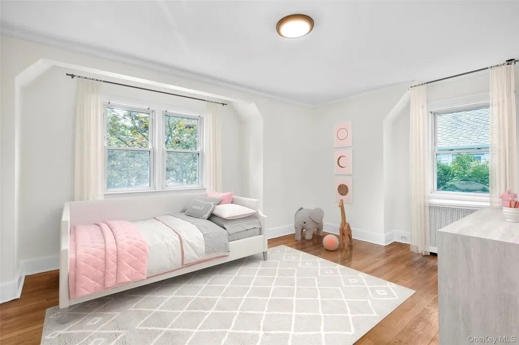 506 Siwanoy Place Pelham NY 10803