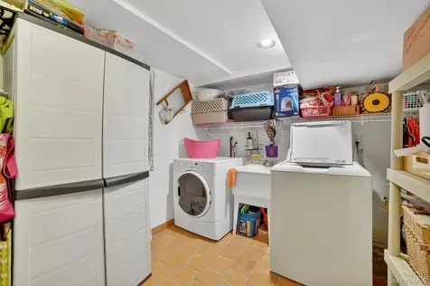 1 Overhill Road Elmsford NY 10523