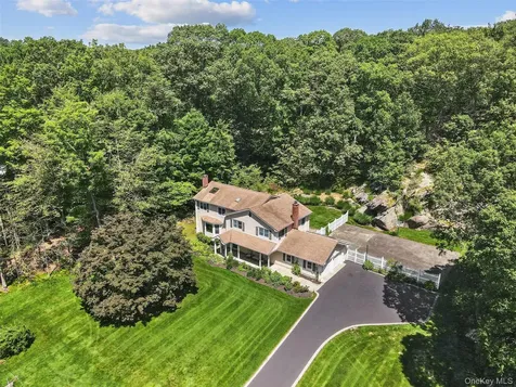 18 Fox Ridge Road Armonk NY 10504