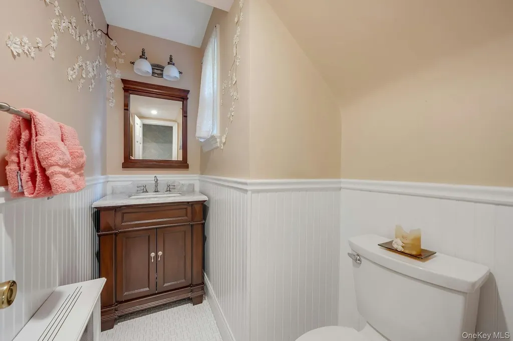 13 Barksdale Road White Plains NY 10607