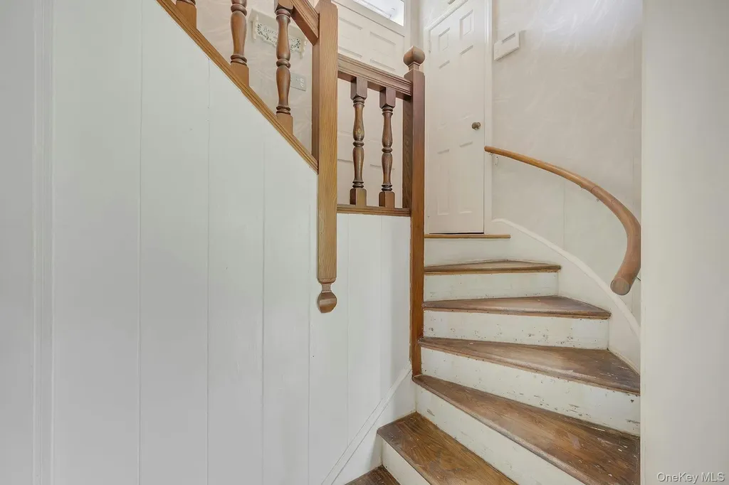 13 Barksdale Road White Plains NY 10607