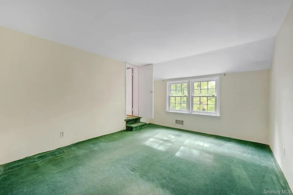 13 Barksdale Road White Plains NY 10607